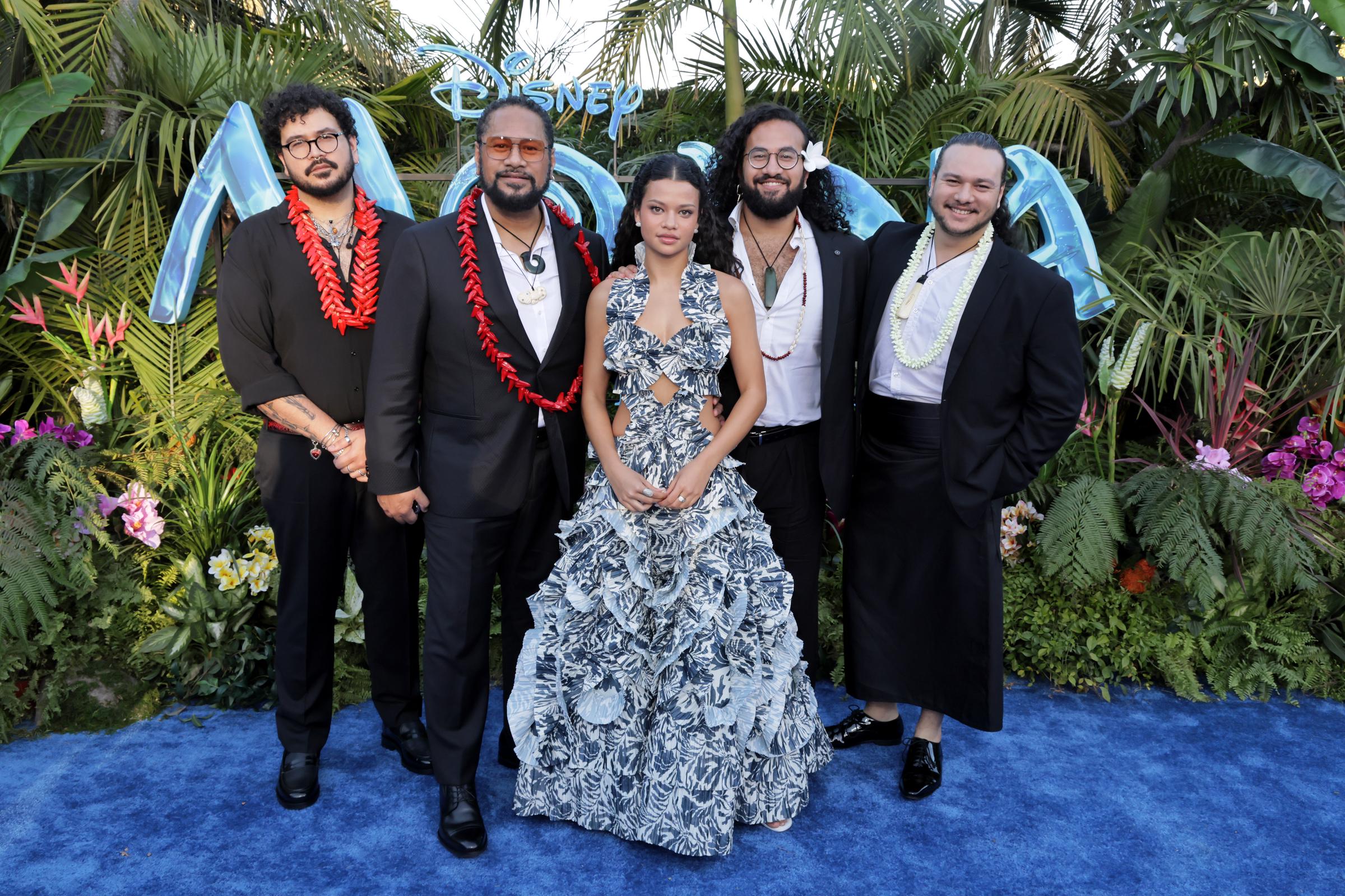 Jay Laga'aia and Catherine Laga'aia (C) attend the "Moana" World Premiere at the Hollywood Bowl on on July 7, 2026 in Los Angeles, California. | Source: Getty Images