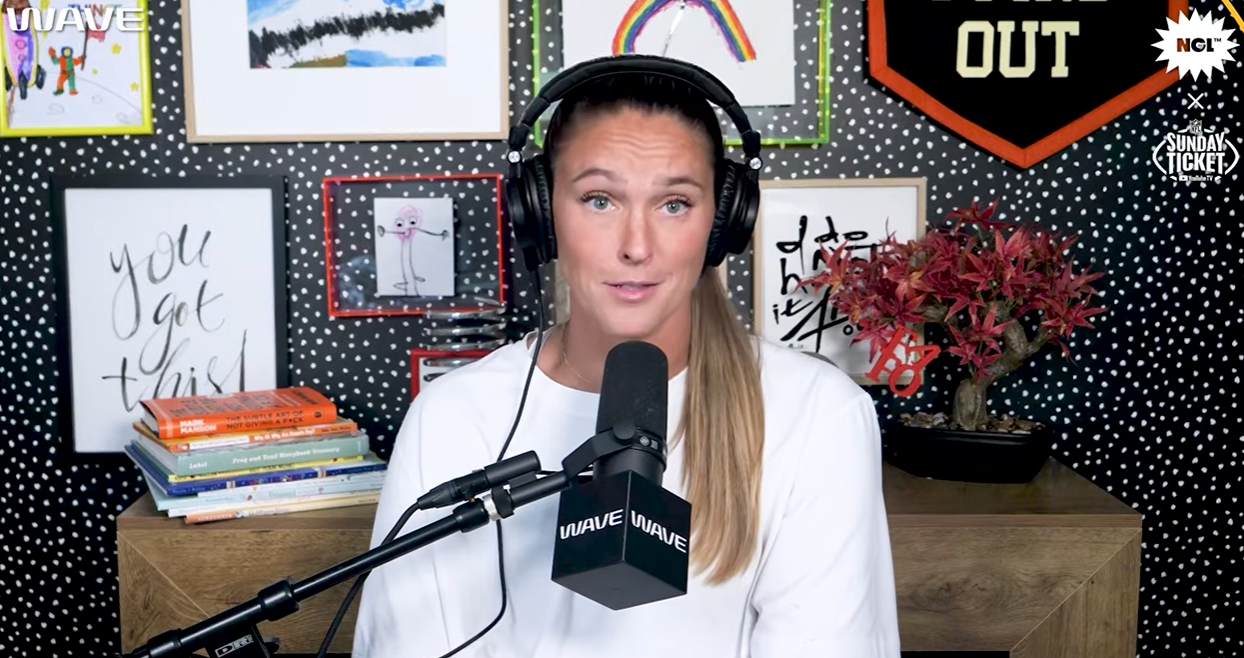 Kylie Kelce during an episode of her podcast "Not Gonna Lie" on August 13, 2026. | Source: YouTube/Not Gonna Lie with Kylie Kelce