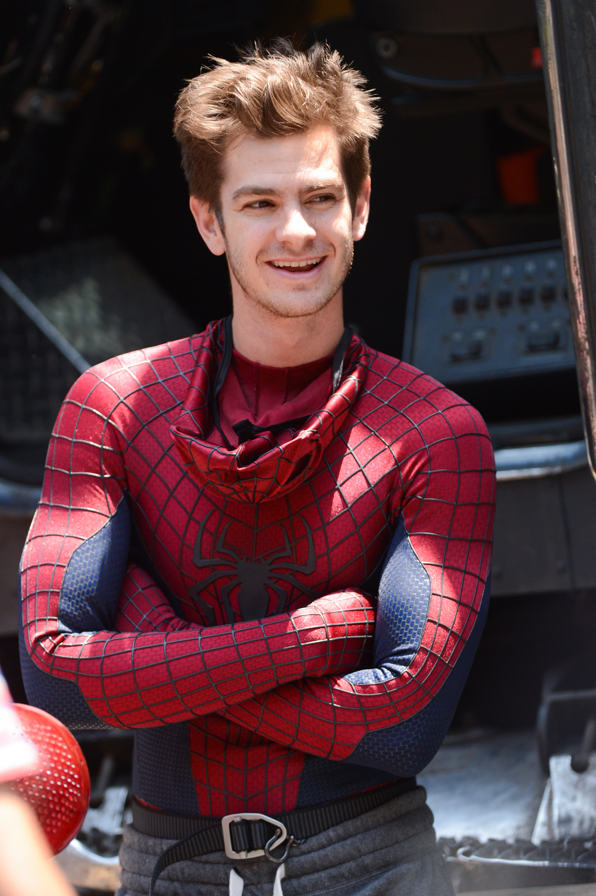 Andrew Garfield enters the "The Amazing Spiderman 2" movie set in Madison Square Park on June 22, 2013 in New York City. | Source: Getty Images