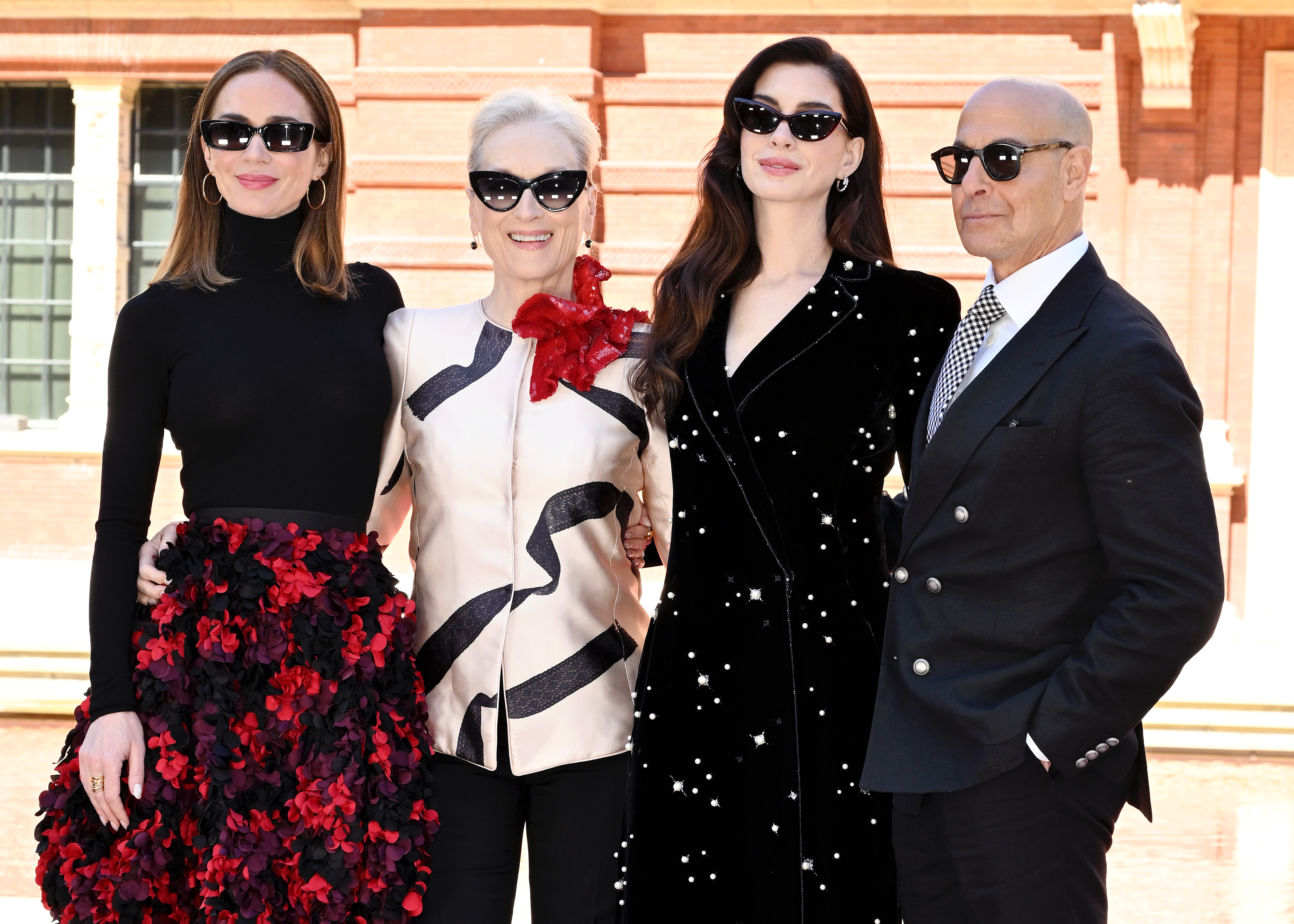 Emily Blunt, Meryl Streep, Anne Hathaway i Stanley Tucci biorą udział.