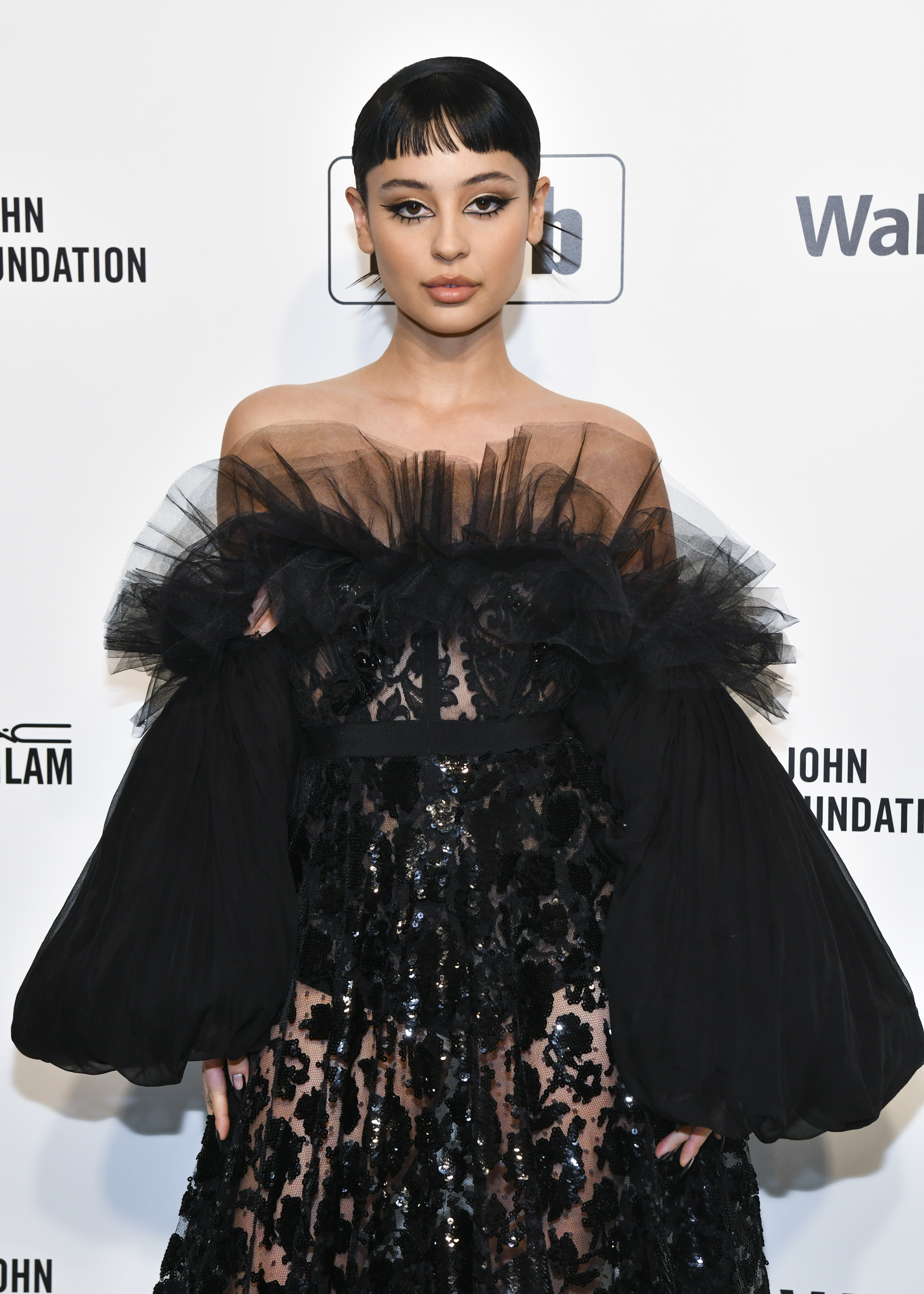 Alexa Demie attends the 28th Annual Elton John AIDS Foundation Academy Awards Viewing Party Sponsored By IMDb And Neuro Drinks on February 9, 2020 in West Hollywood, California. | Source: Getty Images