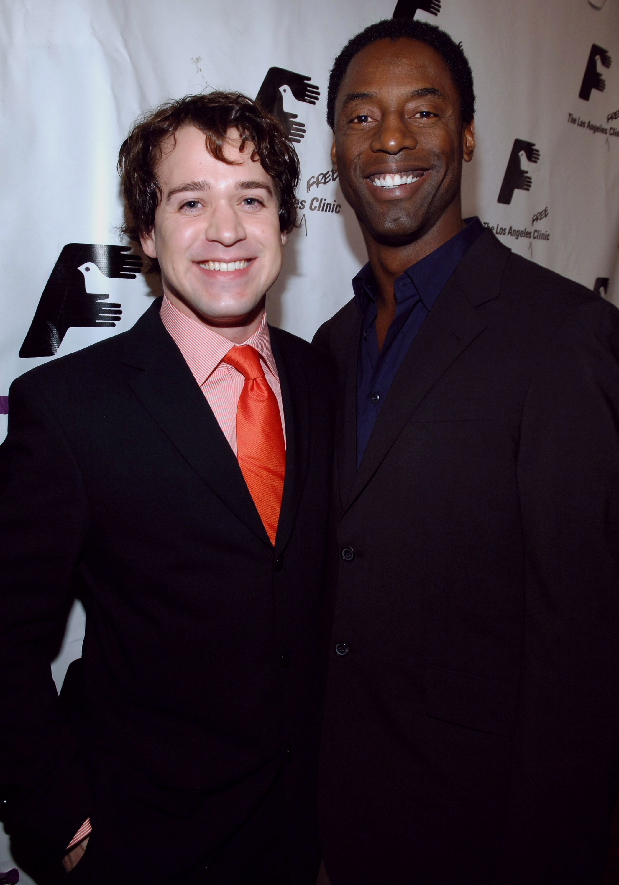 T.R. Knight and Isaiah Washington during The Los Angeles Free Clinic's 29th Annual Dinner Gala on November 21, 2005 in California, United States. | Source: Getty Images