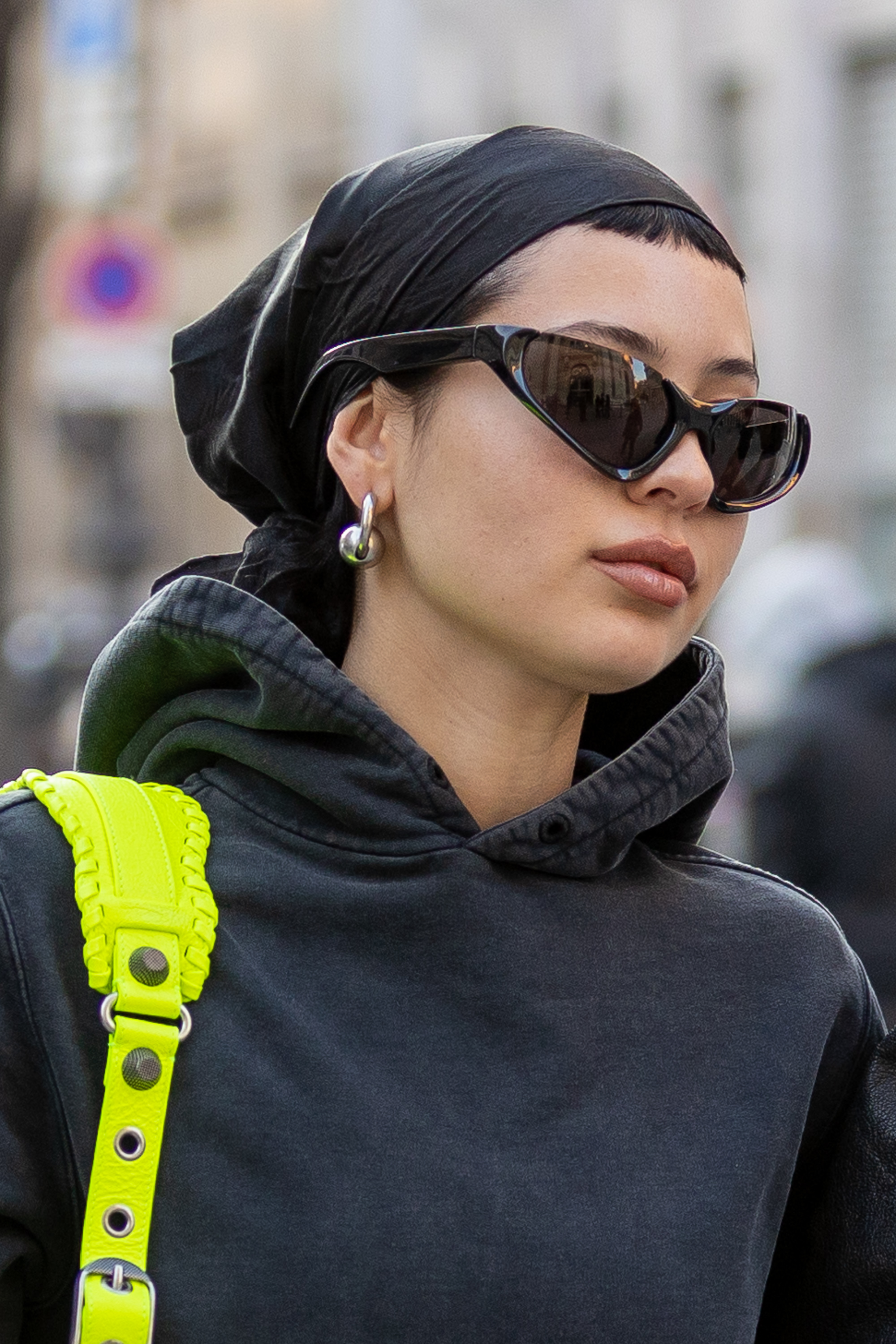 Alexa Demie is seen arriving at Bourse de Commerce - Pinault Collection during Paris Fashion Week Womenswear F/W 2022-2023 on March 7, 2022 in Paris, France. | Source: Getty Images