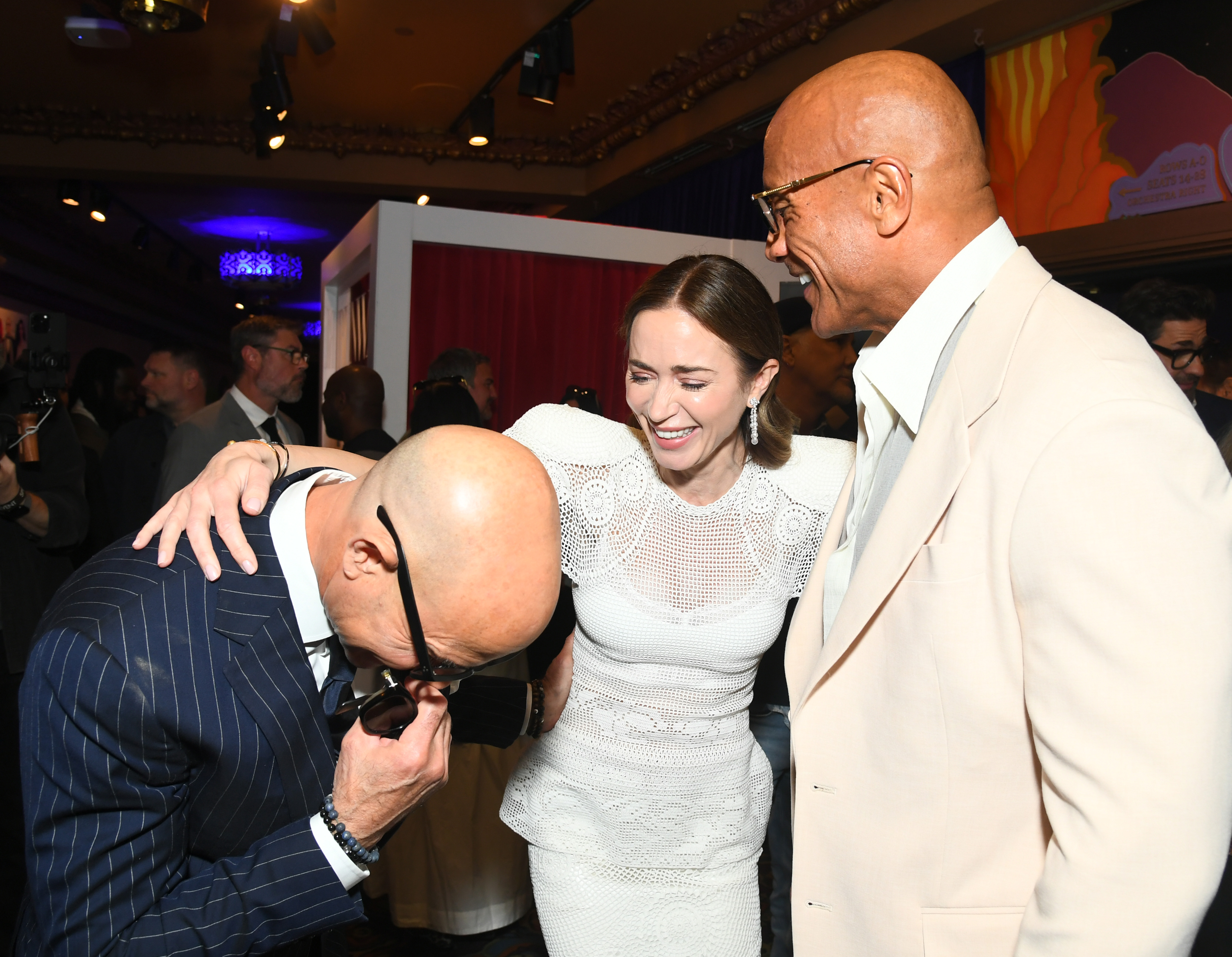 Tucci, Emily Blunt i Dwayne Johnson uczestniczą w ceremonii wręczenia gwiazd Hollywood Walk of Fame Emily Blunt i Stanleyowi Tucci w Hollywood w Kalifornii 30 kwietnia 2026 r. | Źródło: Getty Images