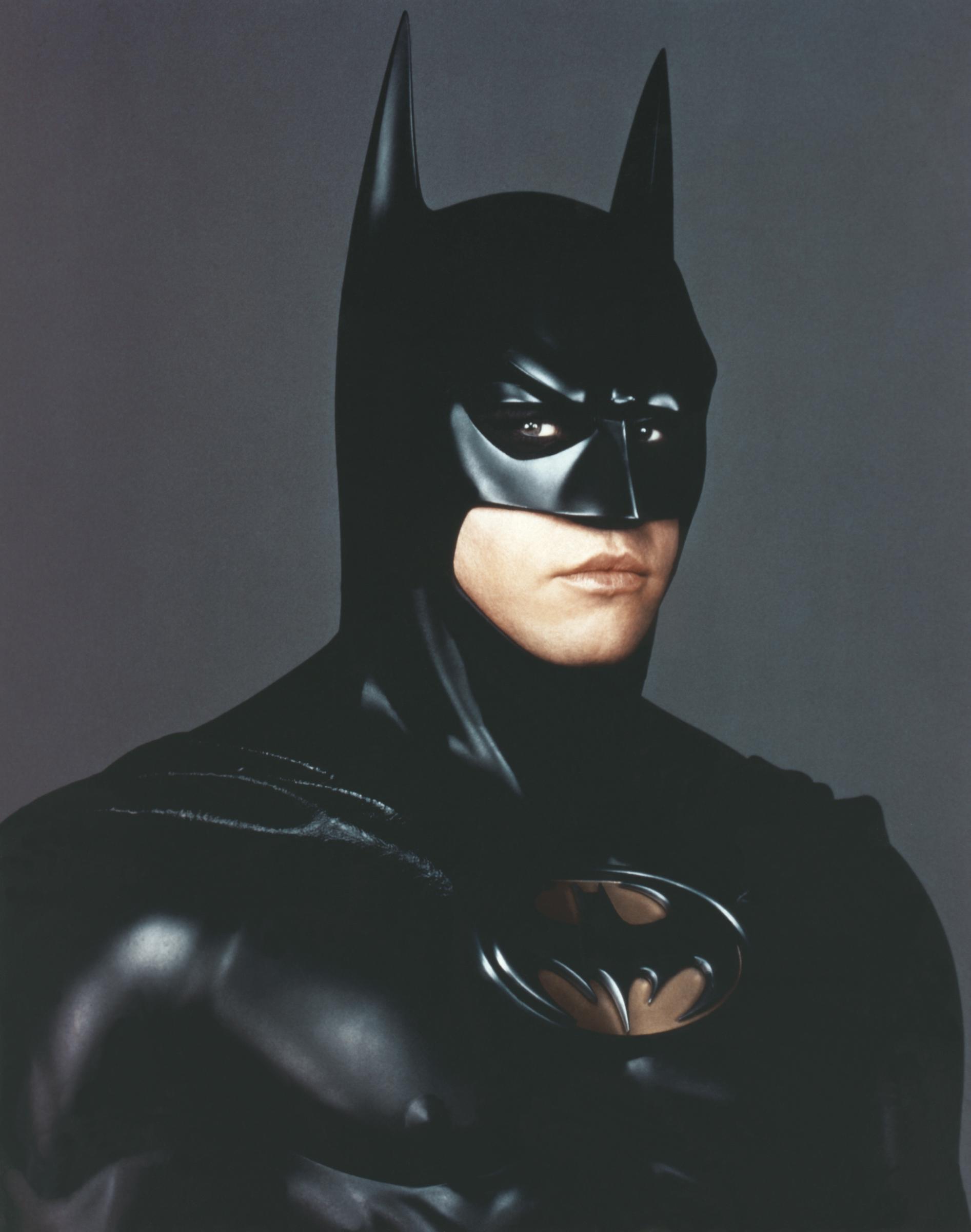 Val Kilmer on the set of "Batman Forever," circa 1995. | Source: Getty Images