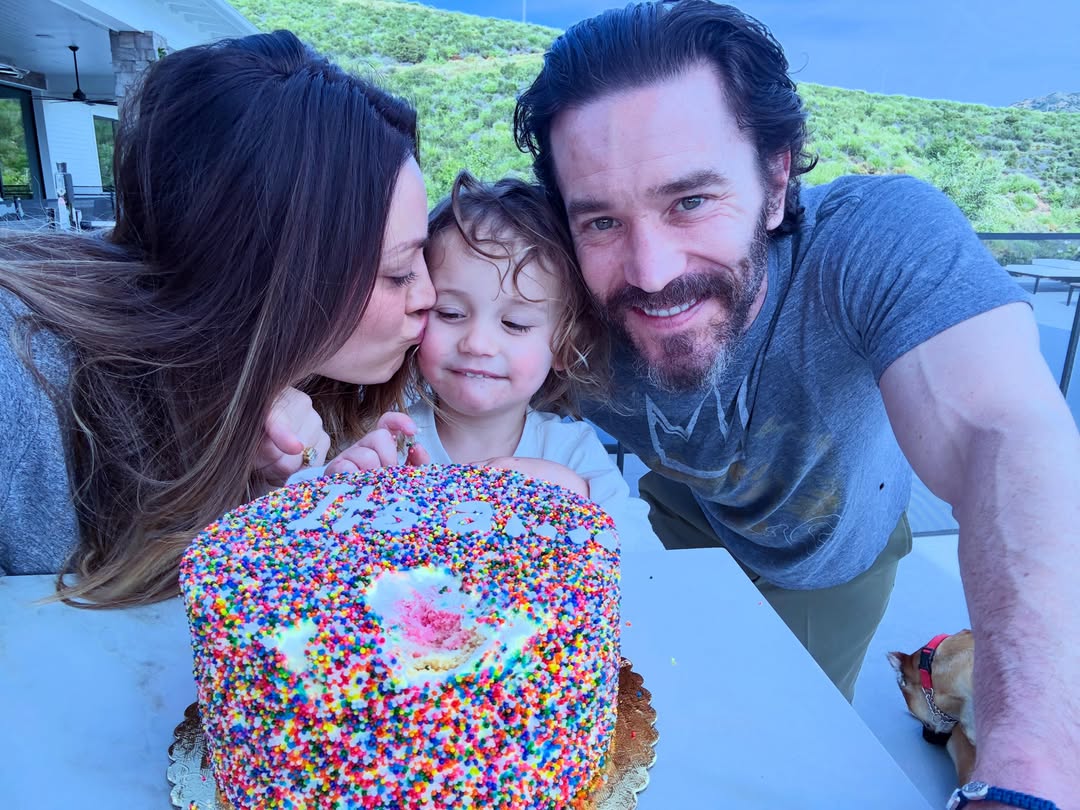 Kaley Cuoco and her little family reveal another baby girl is on the way. | Source: Instagram/kaleycuoco