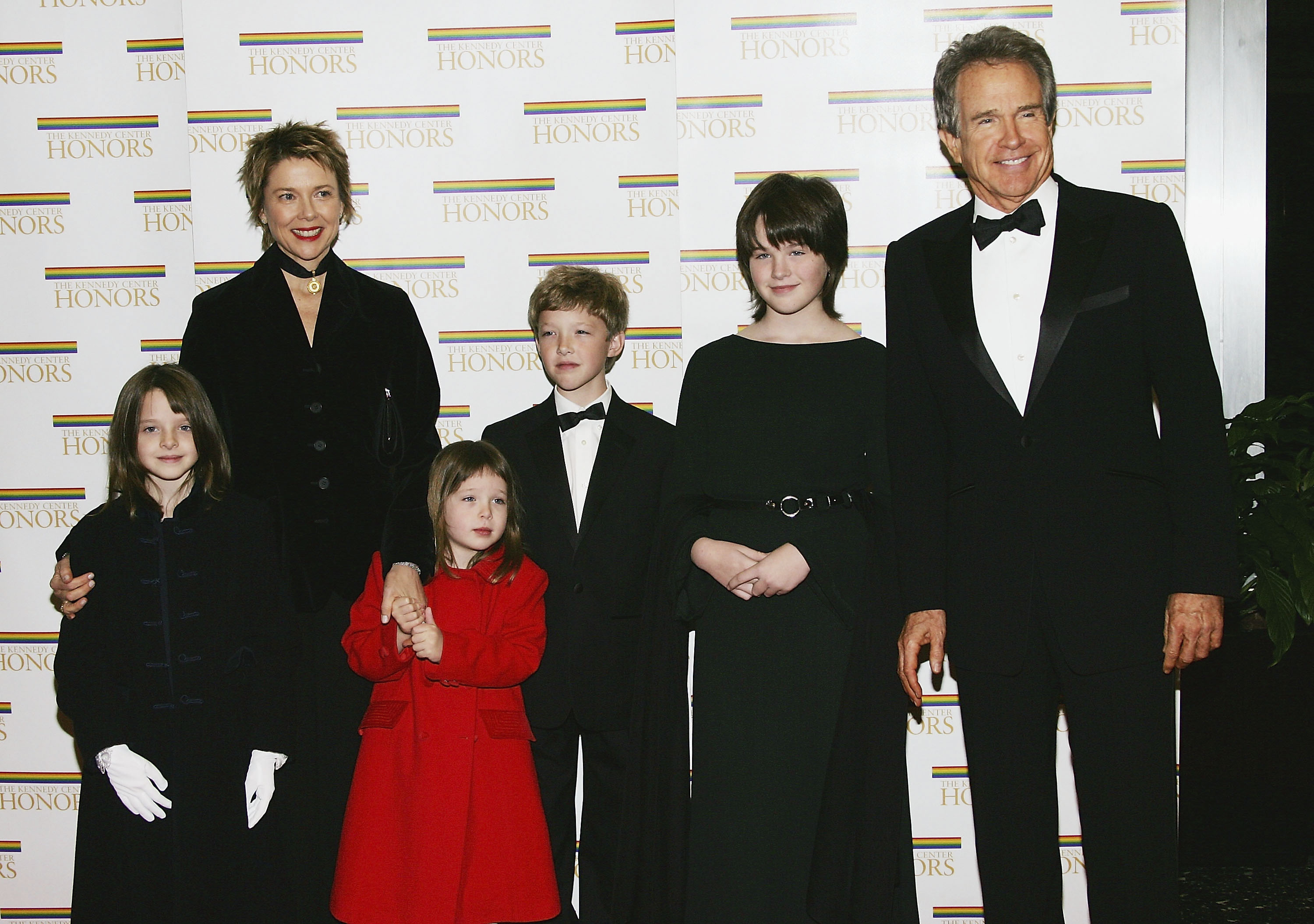A young Ella Beatty hits the red carpet way back in 2004, flashing a smile alongside her superstar parents, Warren Beatty and Annette Bening, and her siblings at the 27th Annual Kennedy Center Honors.